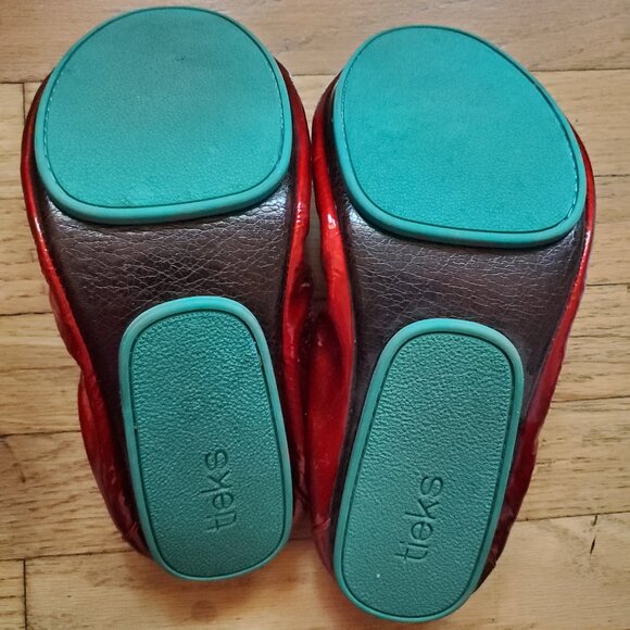 Tieks by Gavrieli Red Diamond Patent Ballet Flats Special Edition Womens size 11 - Picture 8 of 16